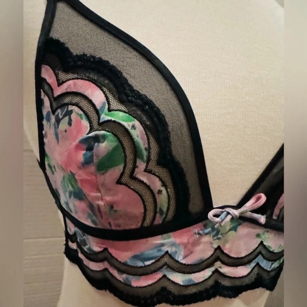 NEW For Love + Lemons Odette floral triangle bra Pink black lace bralette XS